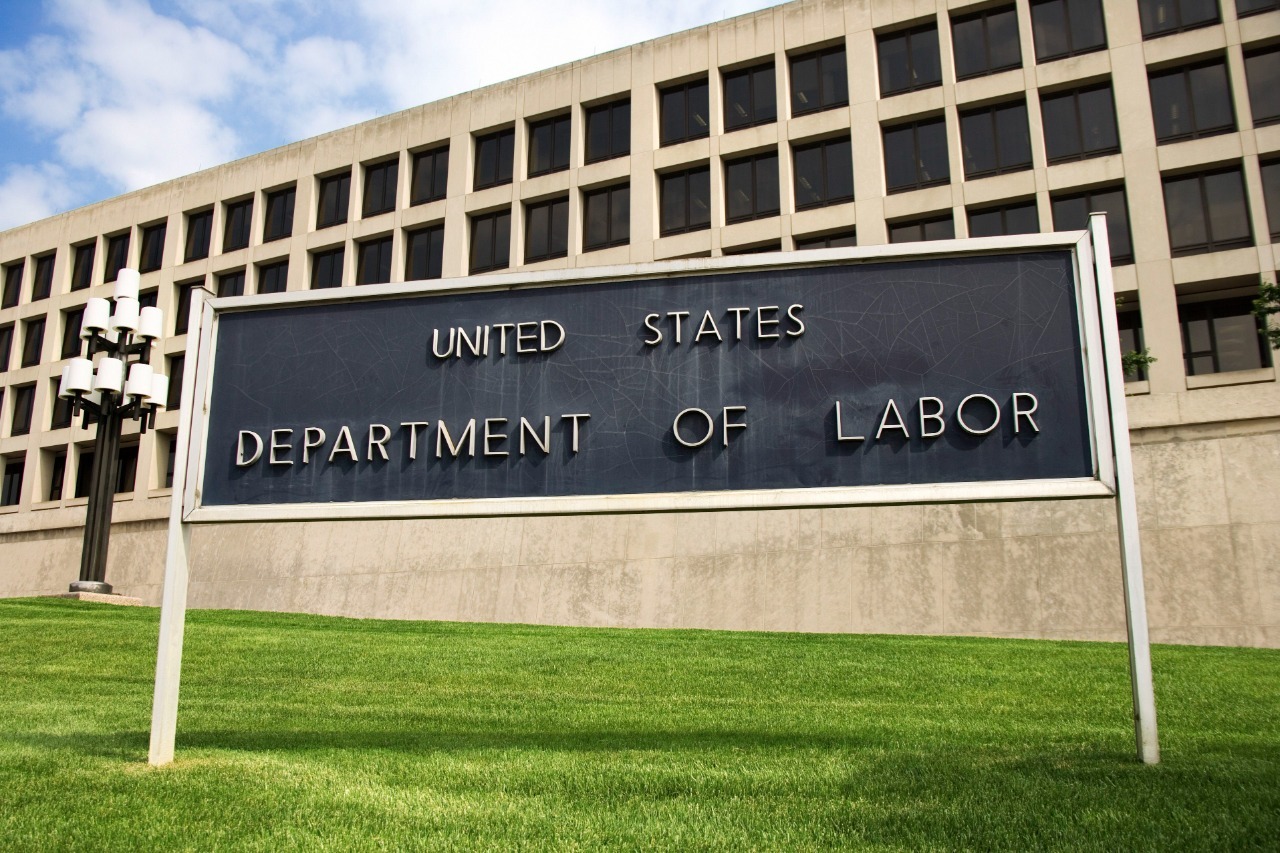 DOL Updates 2022 – Minimum Wage, Overtime and Tip Changes